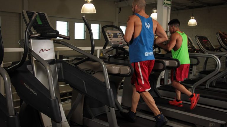 Cómo Mantenerse Motivado en el Camino del Fitness